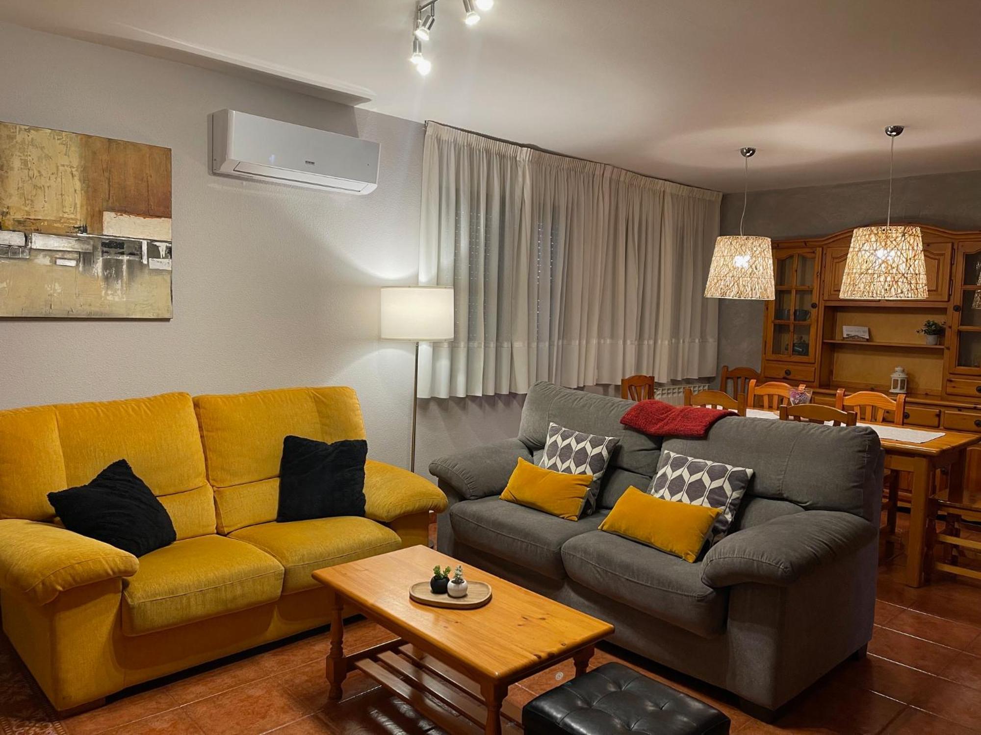 Casa Rural Sofia Ordesa Escalona Екстериор снимка