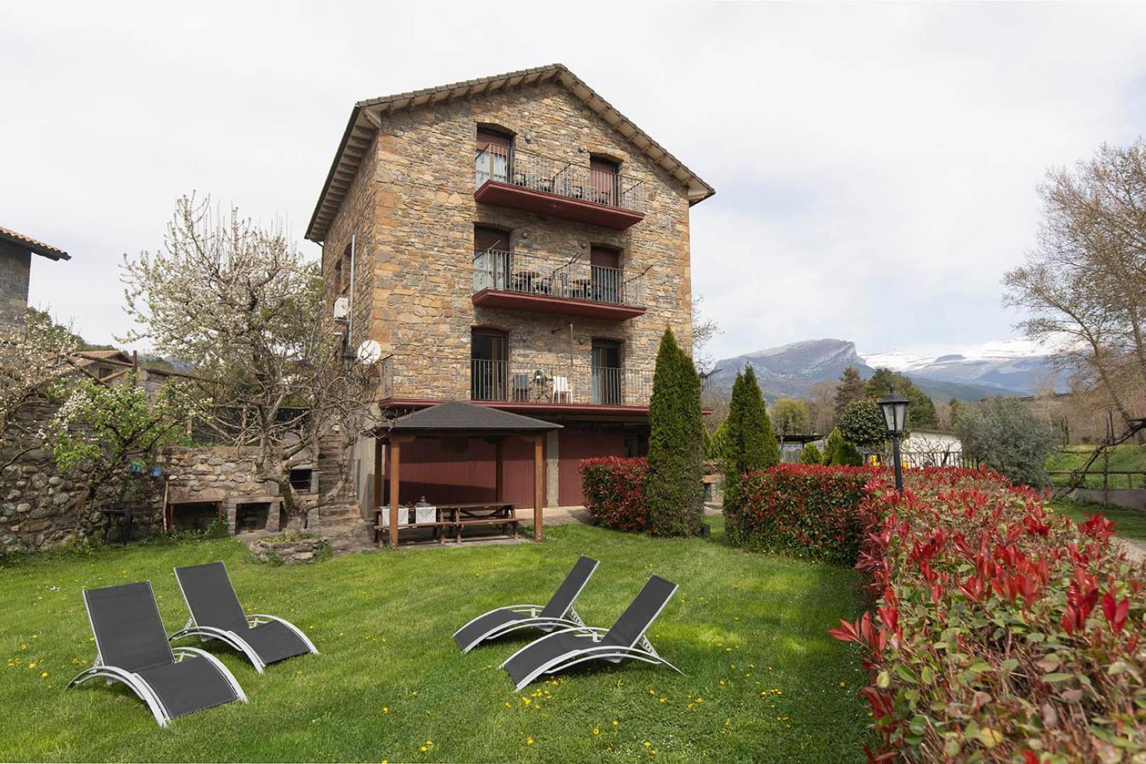 Casa Rural Sofia Ordesa Escalona Екстериор снимка